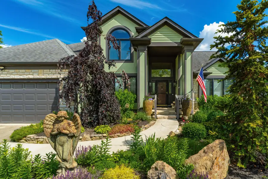 12638 Oakmere Drive, Pickerington, OH 43147 - #2