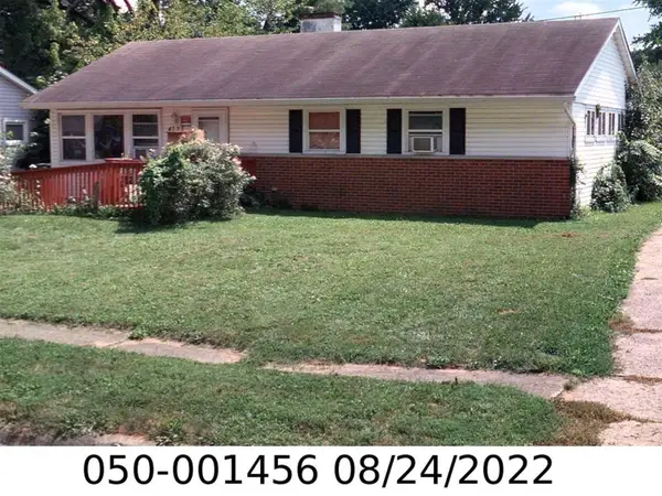 4733 Hillcrest Street N, Hilliard, OH 43026
