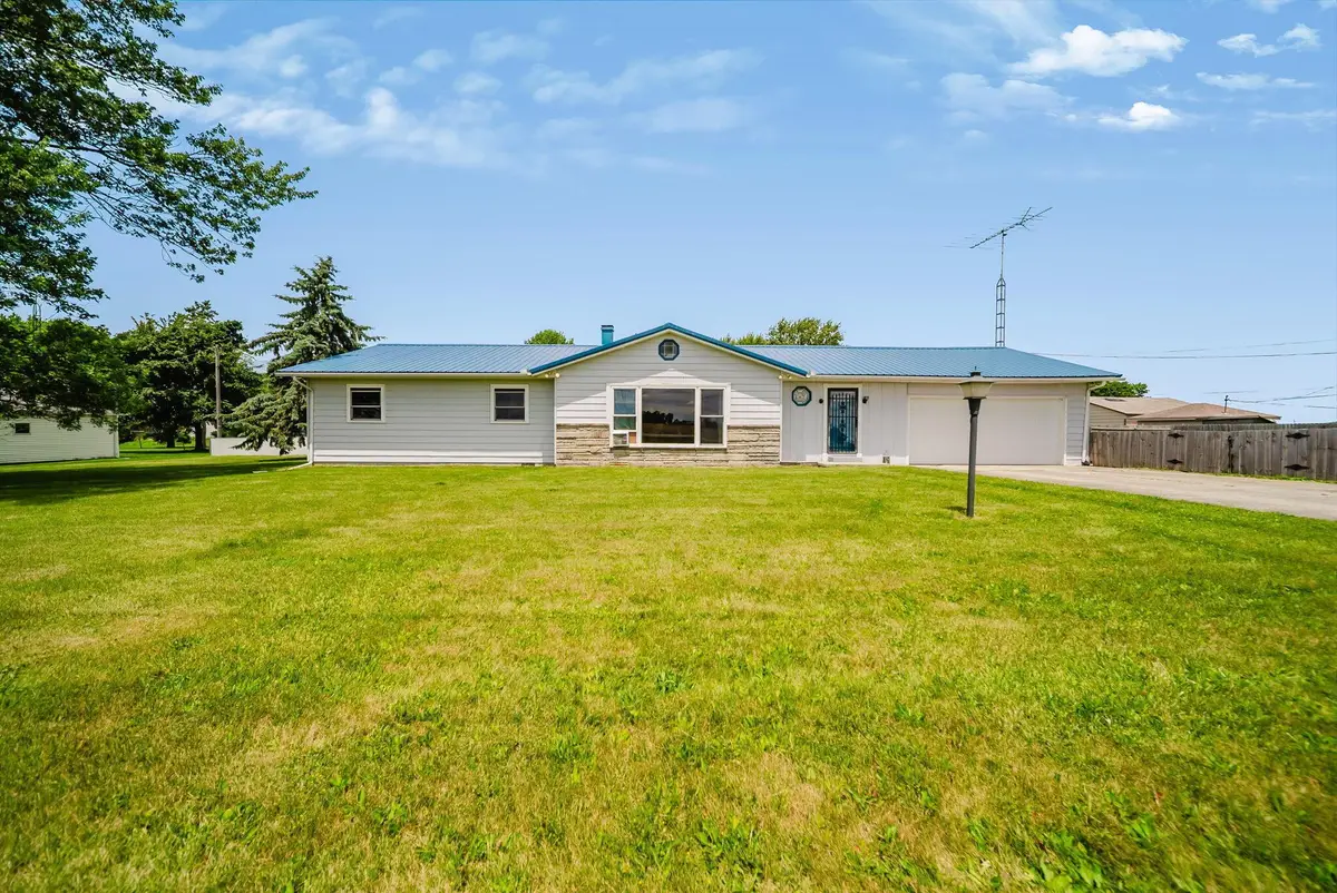 2060 Marion Williamsport Road E, Marion, OH 43302 - #1