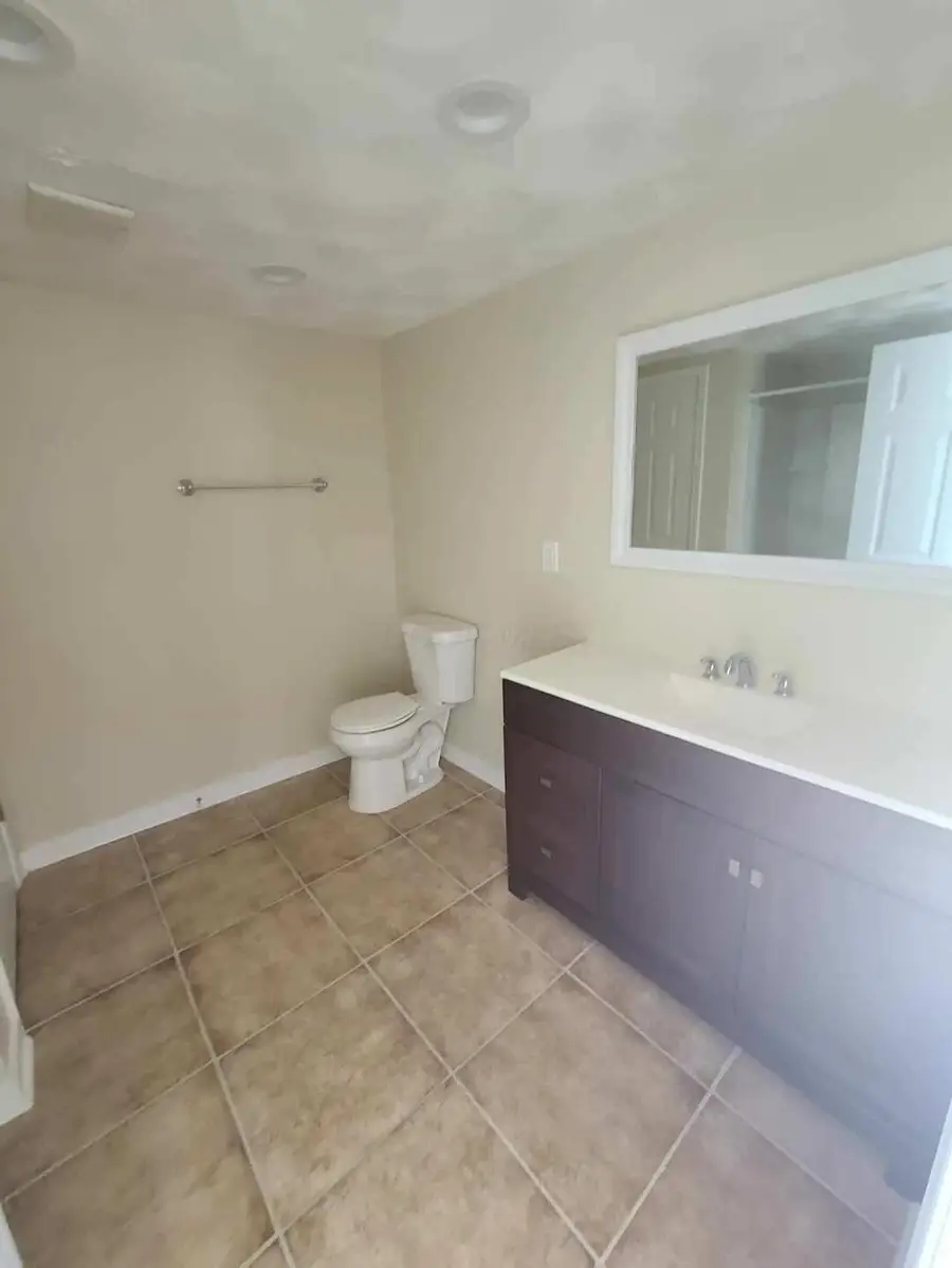 1150 E Temple Street, Washington Court House, OH 43160 - #3