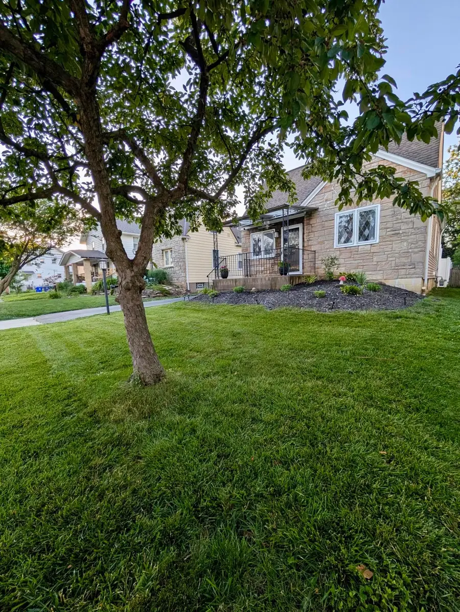 454 Crestview Road, Columbus, OH 43202 - #3