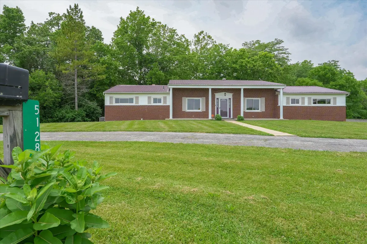 5128 Locust Grove Road Se, Washington Court House, OH 43160 - #1