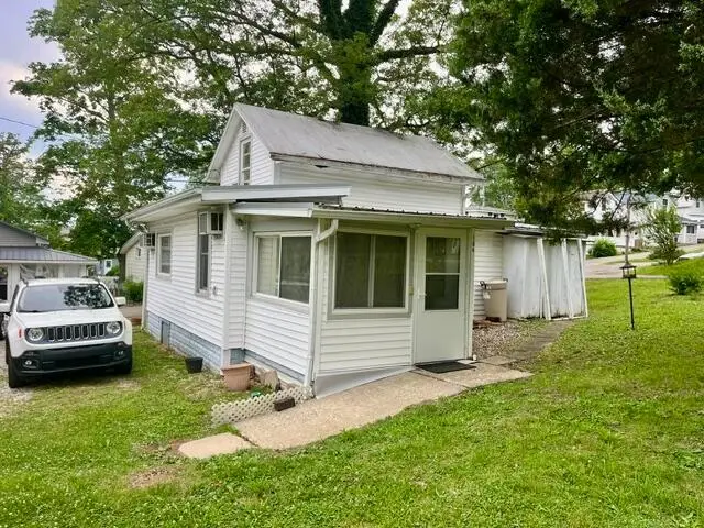 164 9th Street, Lancaster, OH 43130 - #2