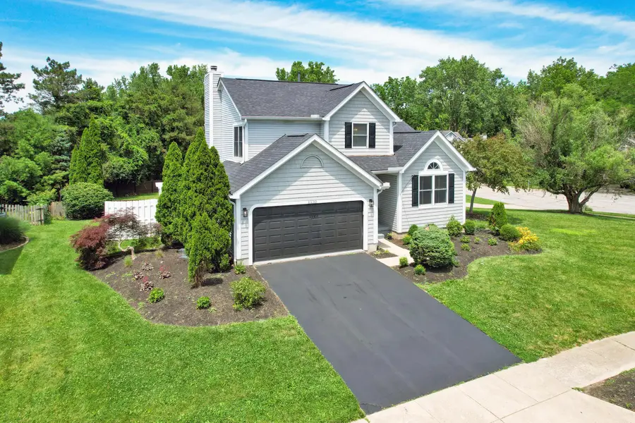 3320 Lindstrom Drive, Columbus, OH 43228 - #3