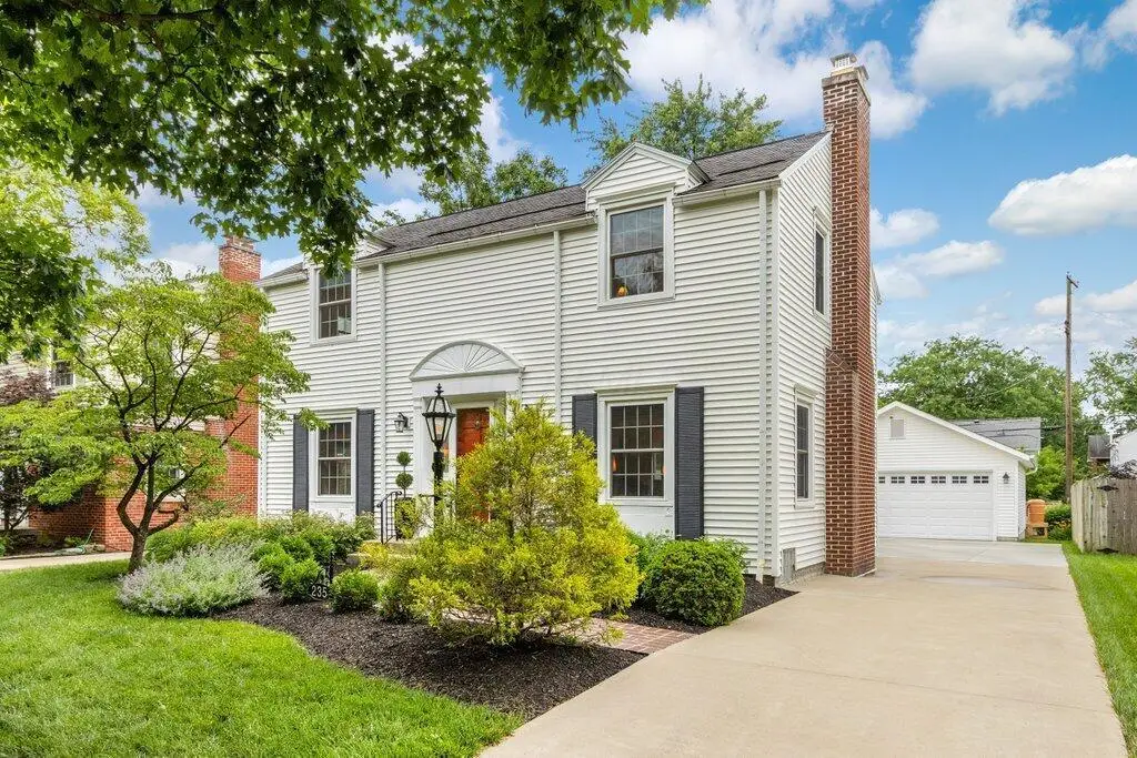 235 Fallis Road, Columbus, OH 43214 - #1