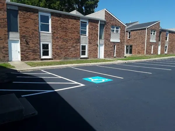 251-253 W High Street, London, OH 43140