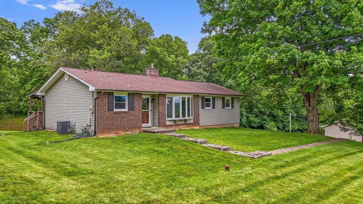1144 Rainbow Drive Nw, Lancaster, OH 43130 - #1