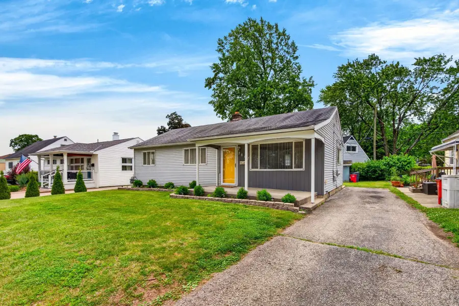 2867 Columbus Street, Grove City, OH 43123 - #3