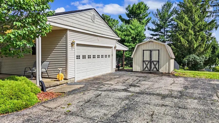 562 Fuhrer Avenue, Mansfield, OH 44904 - #2