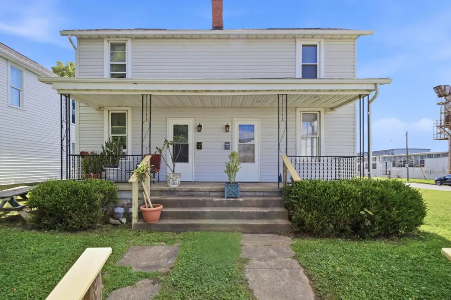 604-606 N Roosevelt Avenue, Lancaster, OH 43130 - #2