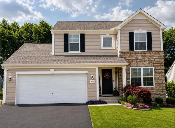 221 Dowler Drive, South Bloomfield, OH 43103