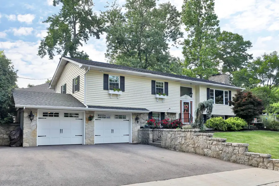 286 Beverly Place, Worthington, OH 43085 - #2