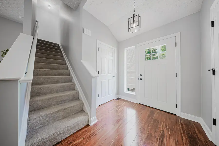 1587 England Drive, Columbus, OH 43240 - #3