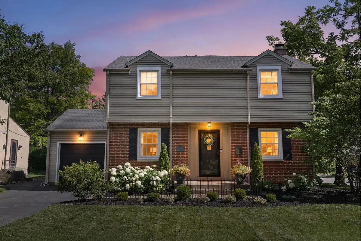 1578 College Hill Drive, Upper Arlington, OH 43221 - #1