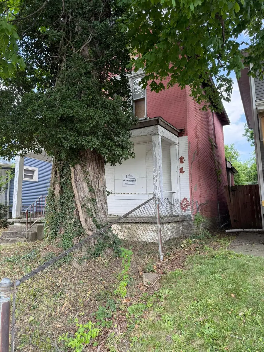 910 S Champion Avenue, Columbus, OH 43206 - #2