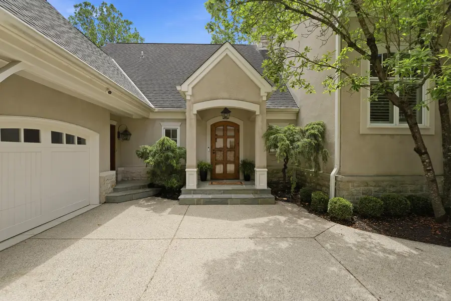 2950 Linkbury Lane, Upper Arlington, OH 43221 - #2