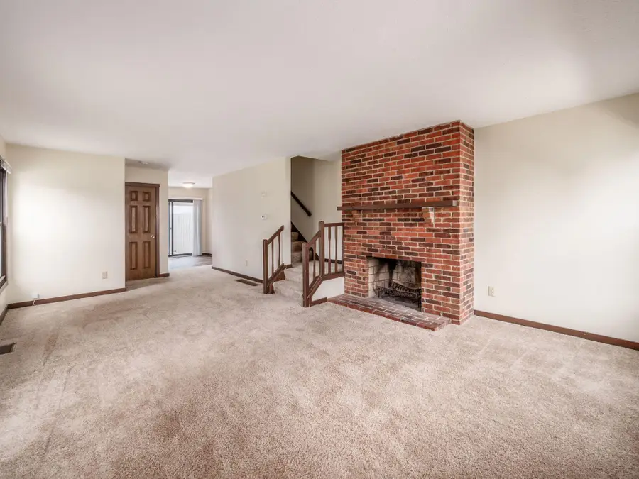 424 Edinburgh Road, Dublin, OH 43017 - #2