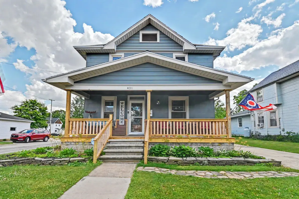 421 W Oakwood Avenue, Bucyrus, OH 44820 - #1