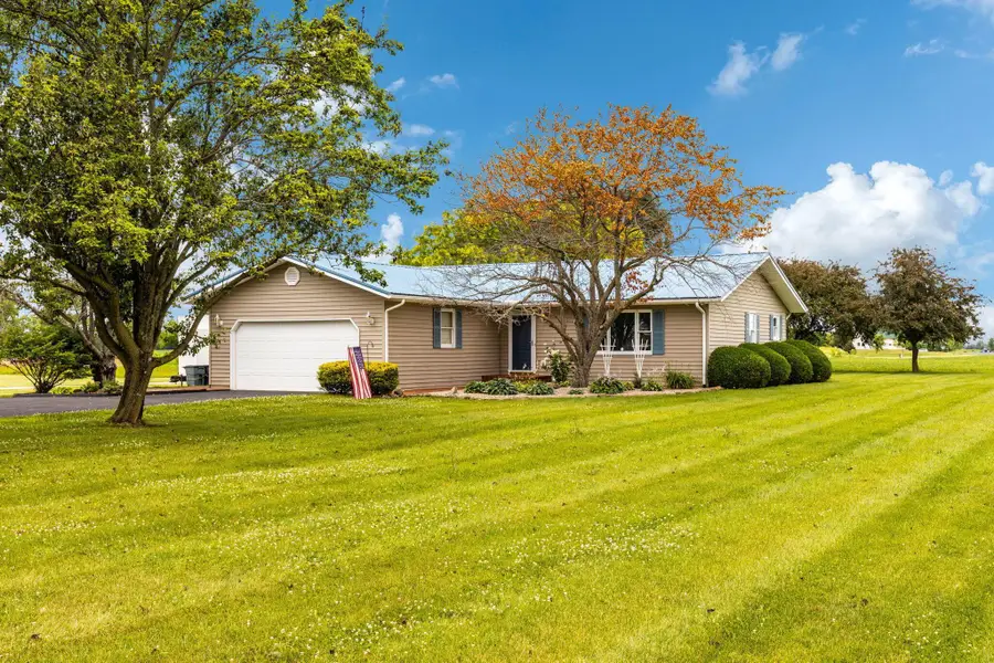 4160 Bell Station Road, Circleville, OH 43113 - #2