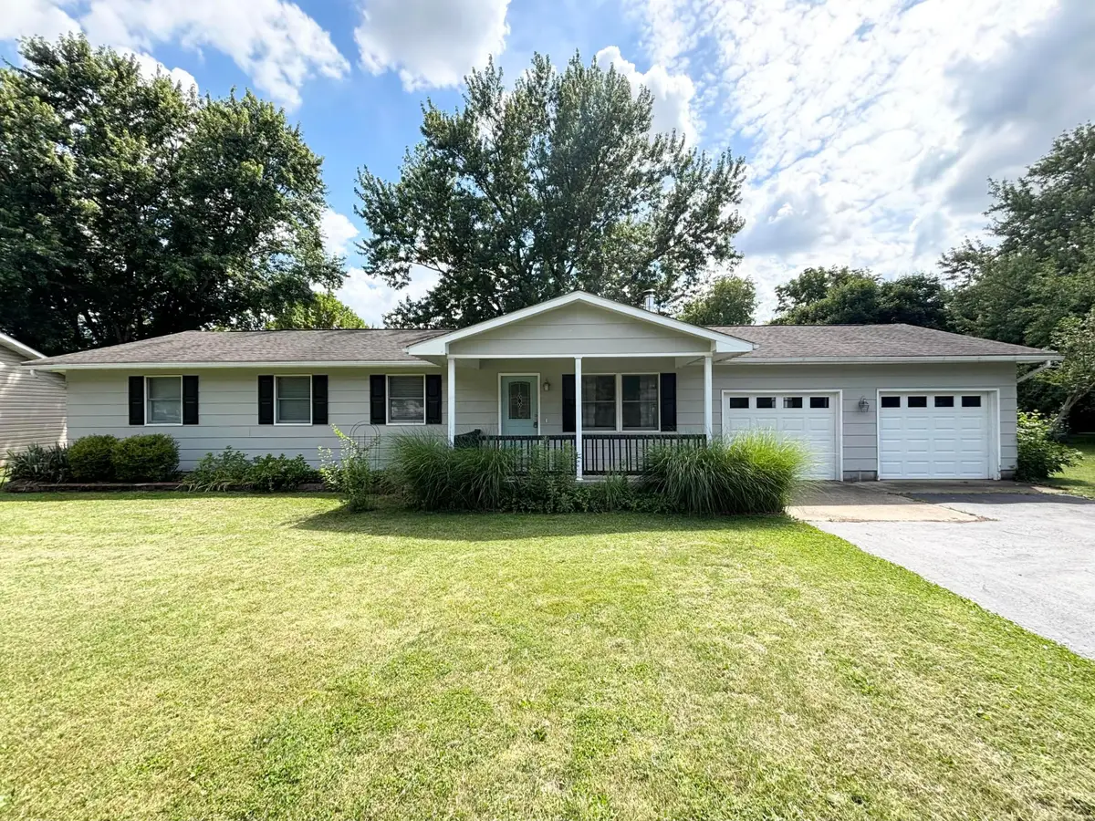 755 Leslie Nw, Washington Court House, OH 43160 - #1