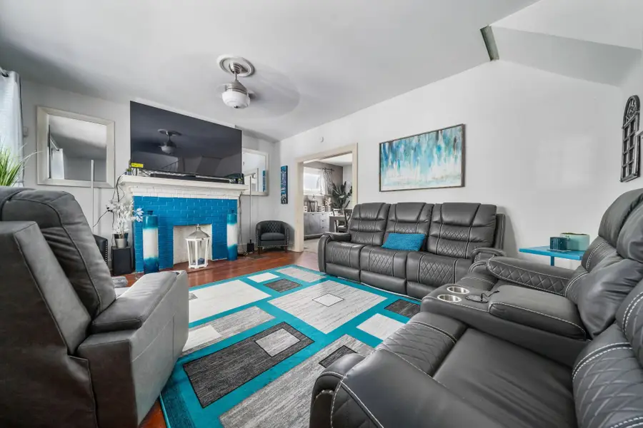 755 Euclaire Avenue, Columbus, OH 43209 - #2