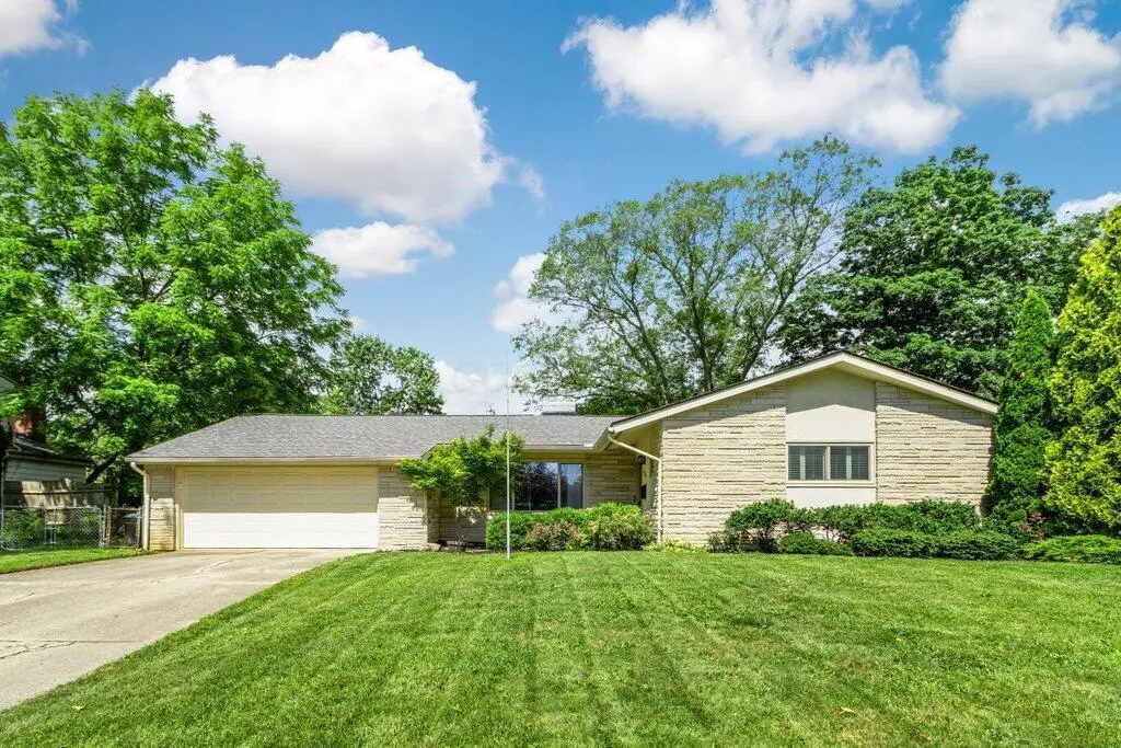 4145 Kendale Road, Columbus, OH 43220 - #1