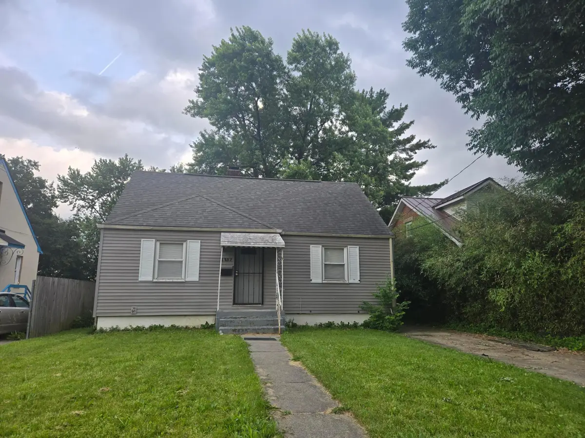 3052 Medina Avenue, Columbus, OH 43224 - #1