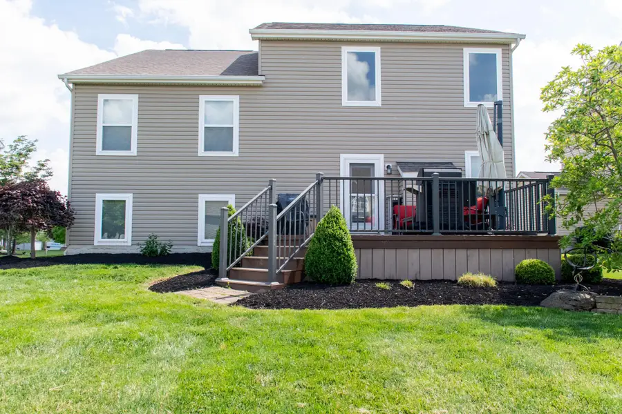 945 Farmington Lane, Delaware, OH 43015 - #2