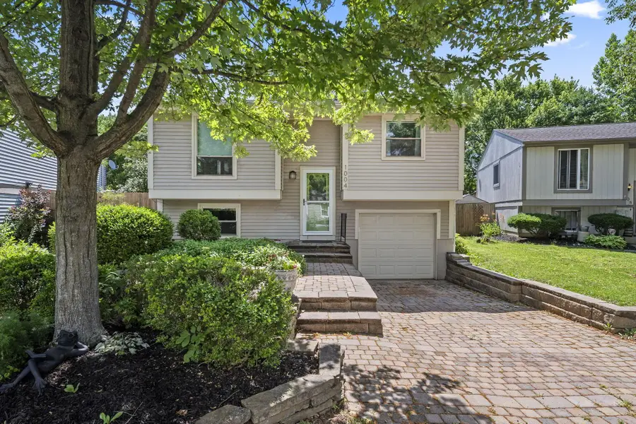 1004 Swanton Court, Westerville, OH 43081 - #2