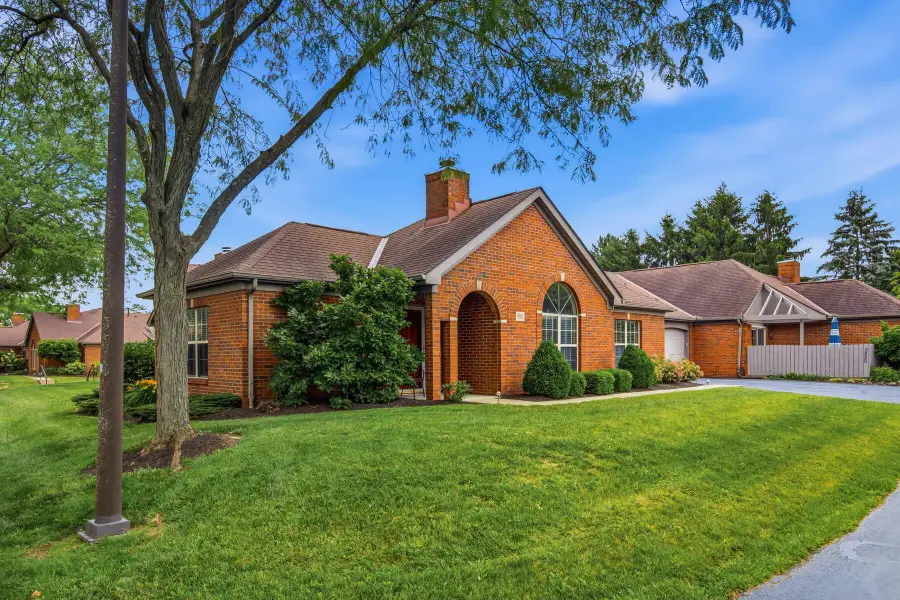5831 Locbury Lane, Dublin, OH 43016 - #2