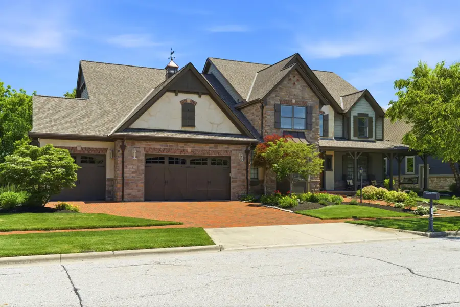 4551 Hirth Hill Road E, Grove City, OH 43123 - #2