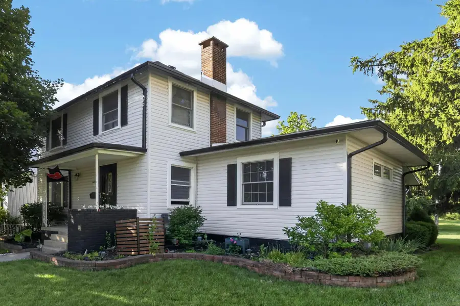 558 E Palmer Road, Bellefontaine, OH 43311 - #2