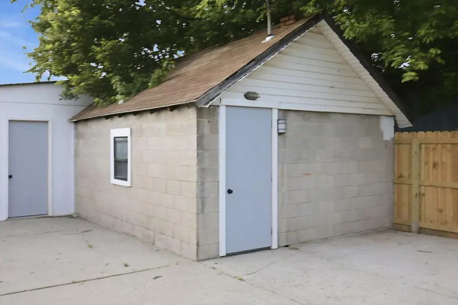 18 E Oak Street, Newark, OH 43055 - #3