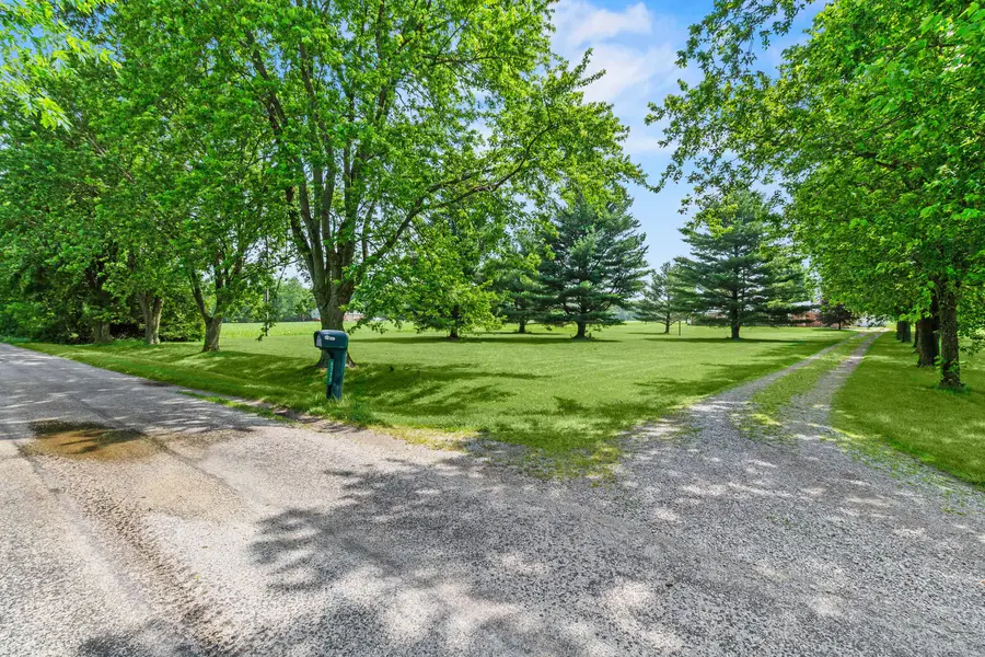 5773 Short Road, New Carlisle, OH 45344 - #2