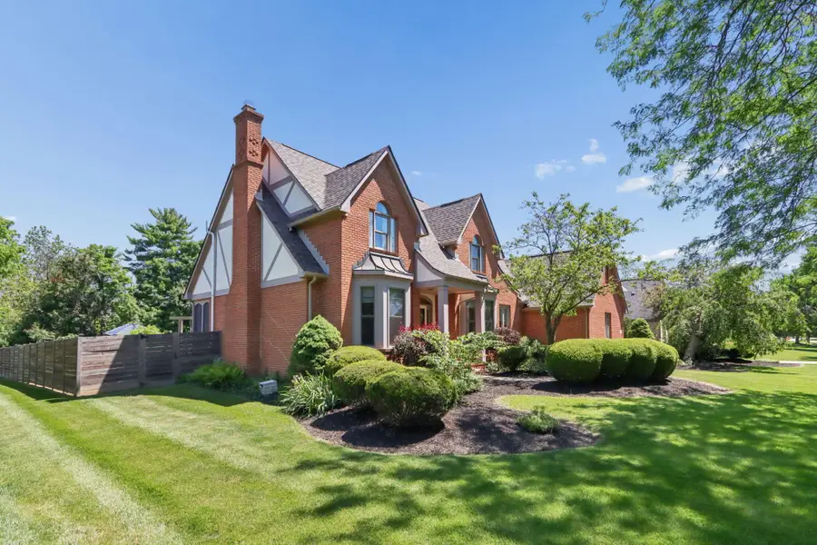 7992 Spring Mill Drive, Canal Winchester, OH 43110 - #2