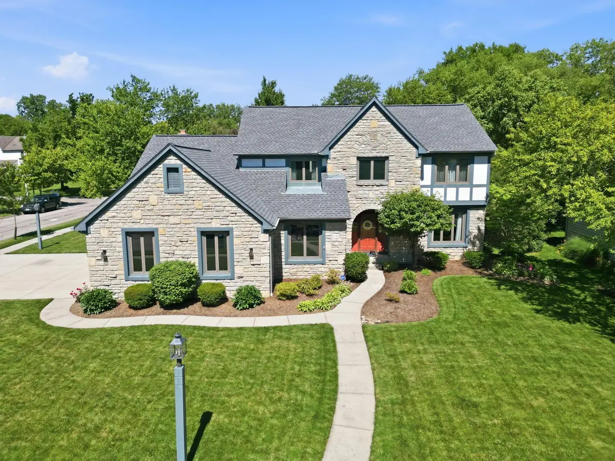 2347 Collins Drive, Worthington, OH 43085 - #1