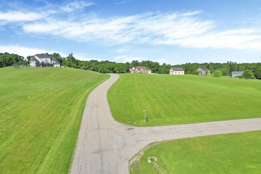 5996 Windy Hills Circle, Lancaster, OH 43130 - #2