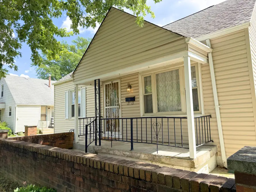2207 Genessee Avenue, Columbus, OH 43211 - #3