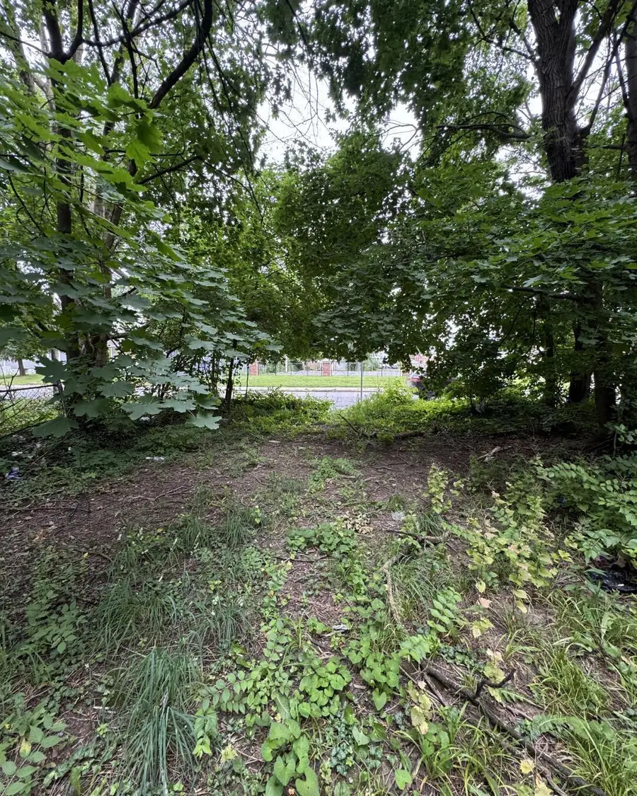 476 N Champion Avenue, Columbus, OH 43203 - #2