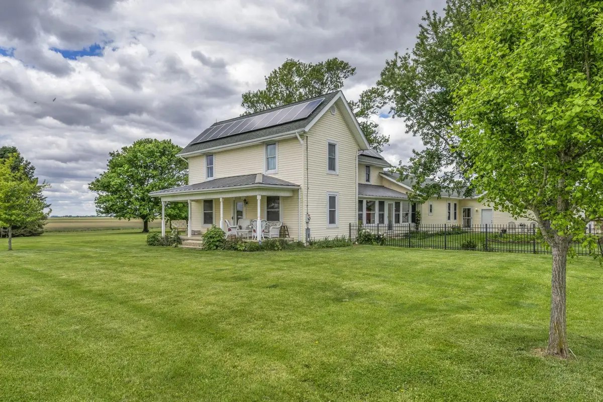6090 Junk Road, Mount Sterling, OH 43143 - #1