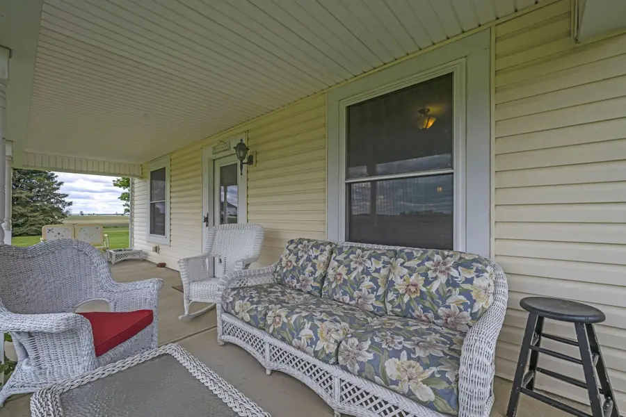 6090 Junk Road, Mount Sterling, OH 43143 - #3