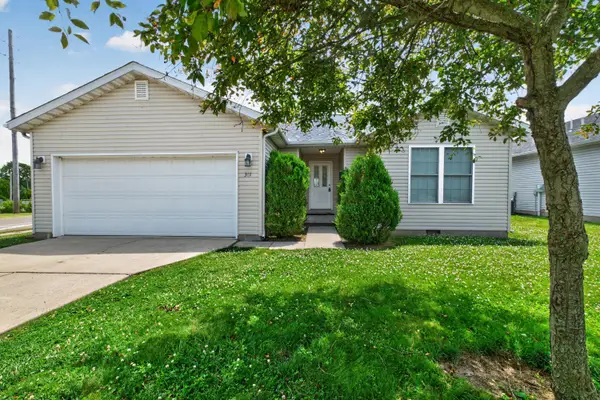 301 Van Deman Street, Washington Court House, OH 43160