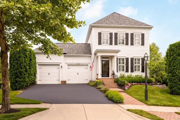 7930 Cole Park N, New Albany, OH 43054