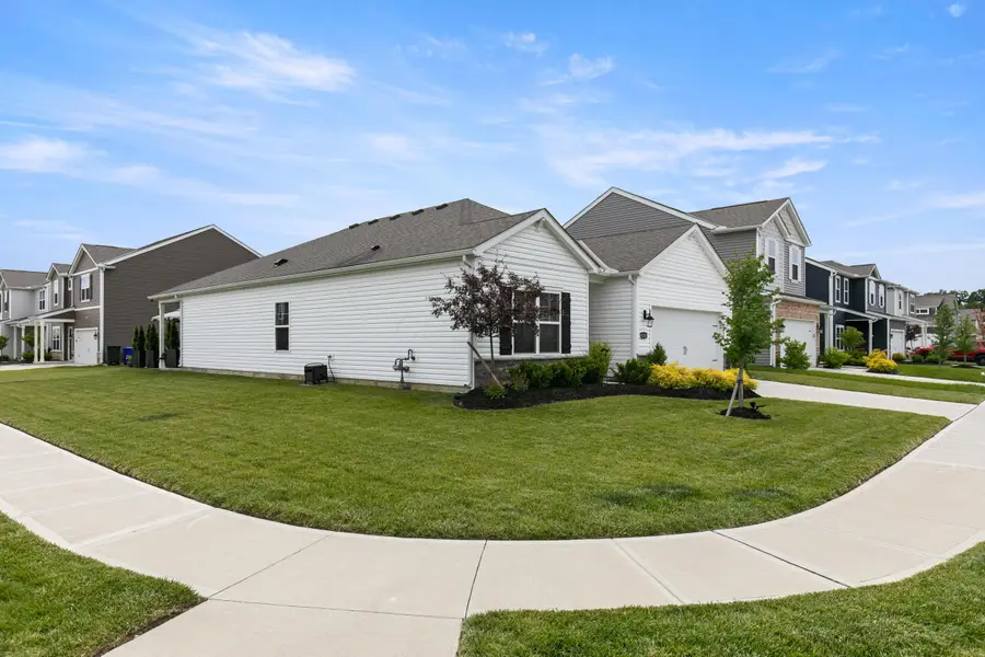6253 Renner Park Drive, Columbus, OH 43228 - #2