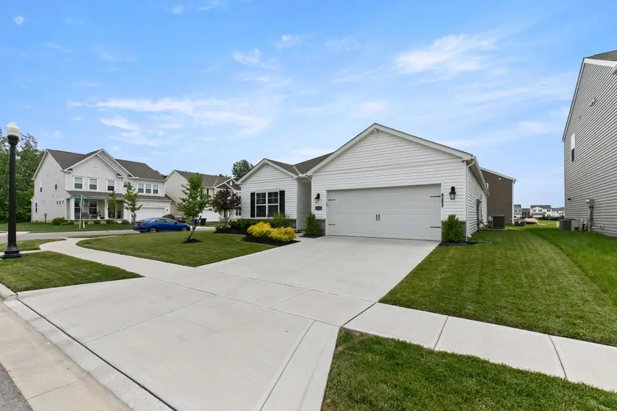 6253 Renner Park Drive, Columbus, OH 43228 - #3