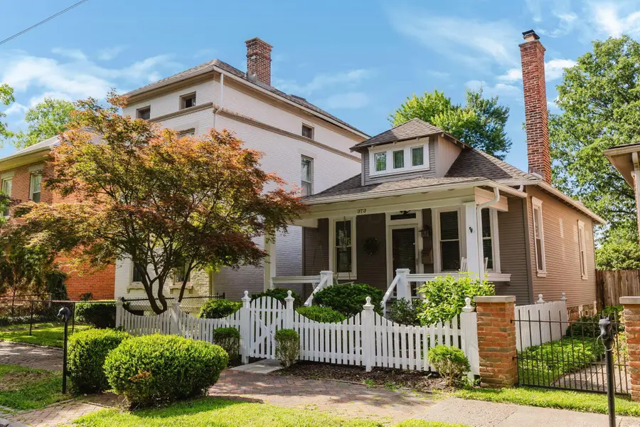 373 Stewart Avenue, Columbus, OH 43206 - #2