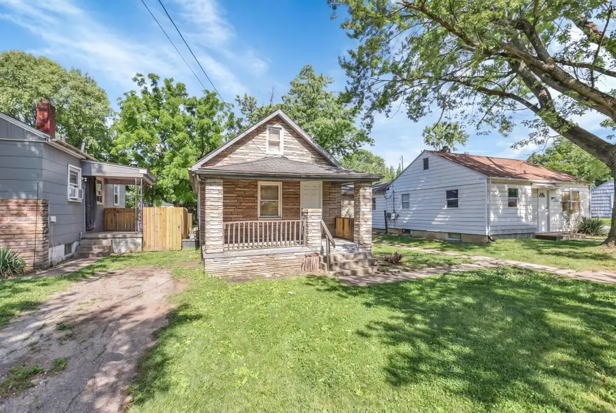 2717 Mcguffey Road, Columbus, OH 43211 - #2