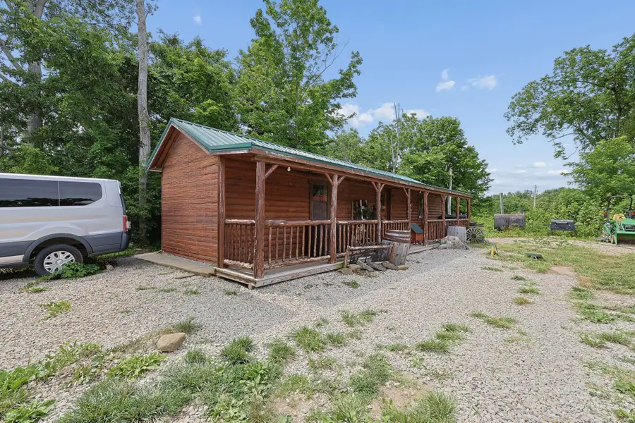 7924 Township Road 390 Se, Corning, OH 43730 - #2