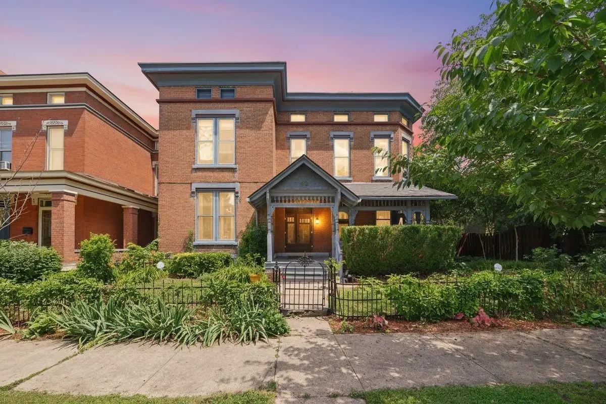 40 Smith Place, Columbus, OH 43201 - #1