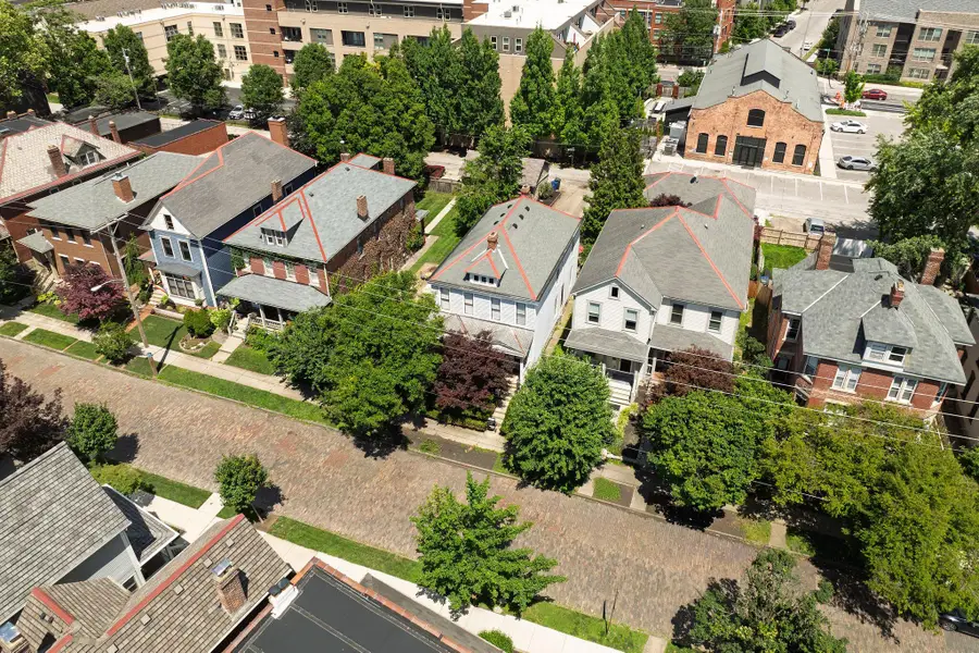 794 Hamlet Street, Columbus, OH 43215 - #3